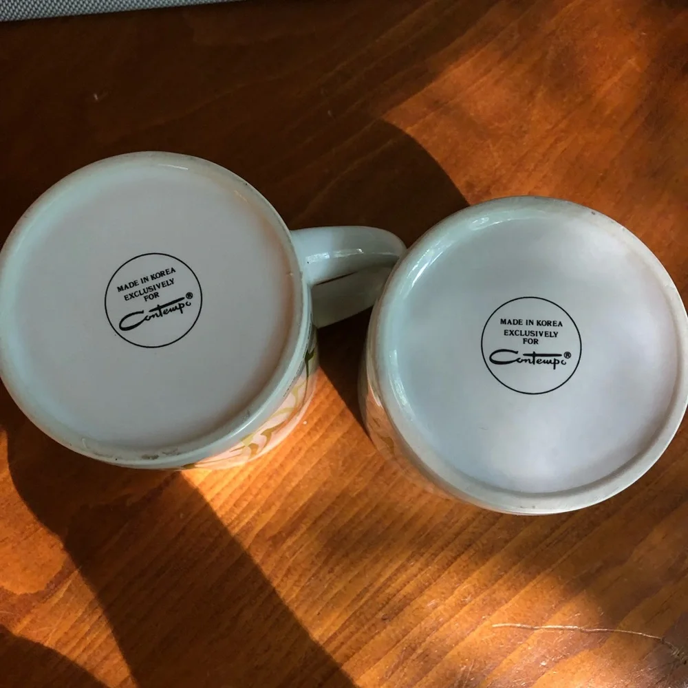 Two Vintage Floral Retro 1983 Bob Van Allen for Contempo Floral Mugs